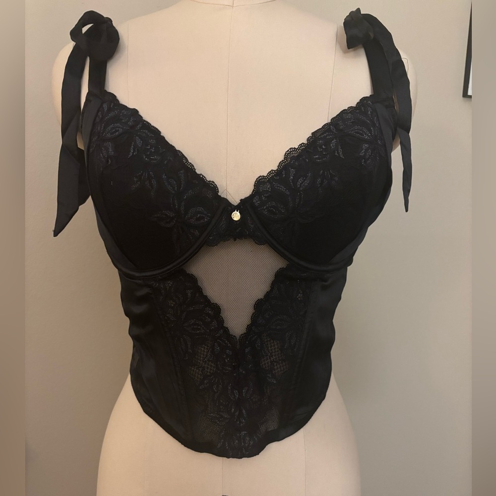 Adore Me Black Lace Bra Bustier with Underwire and G string Lace Thong
